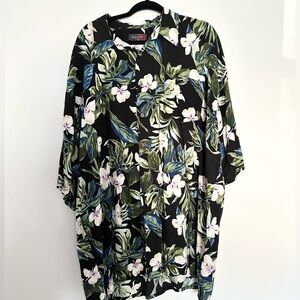REPP XXL Hawaiian floral print button down 100% rayon